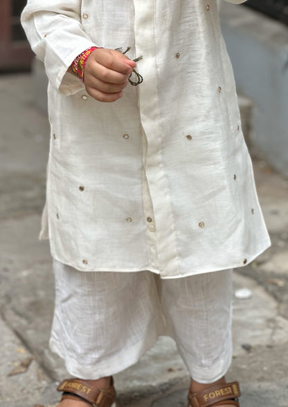 GULBAHAR KURTA SET (BOY)